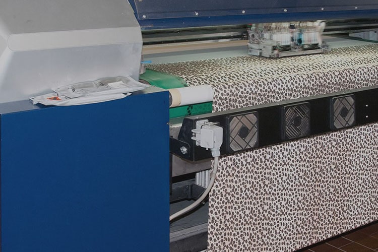 Costruzione macchinari per stampa tessile ink-jet